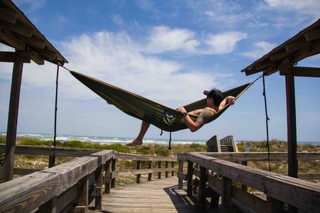 Portable parachute hammock is important for traveling