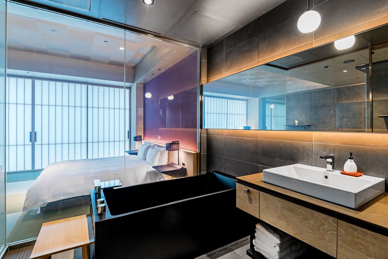 5-Star Hotel
